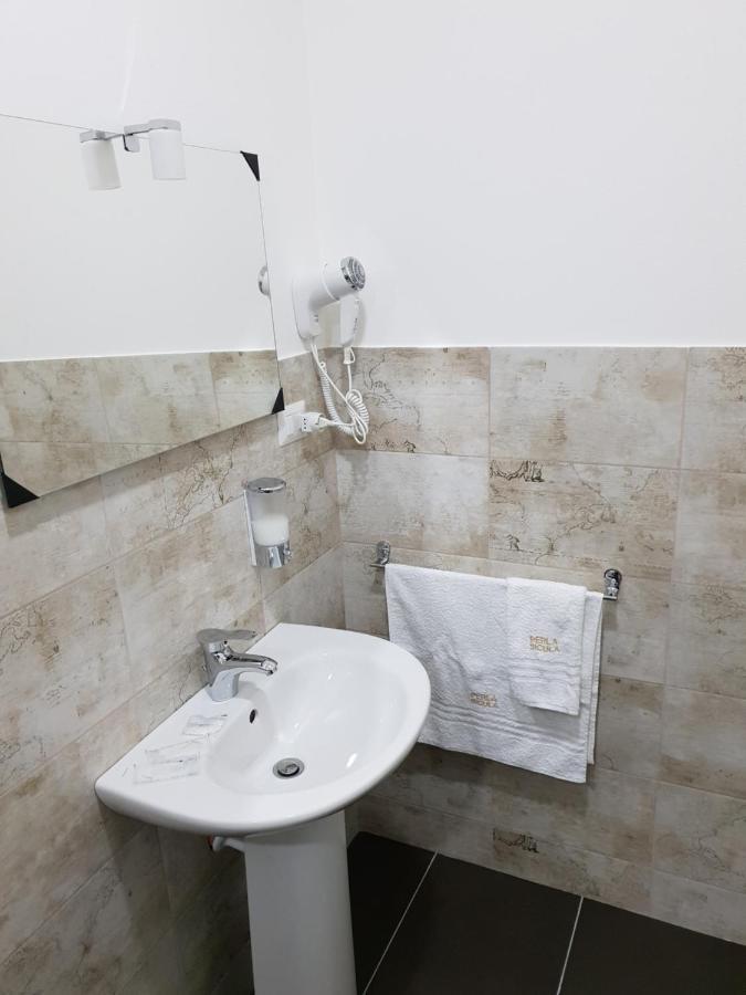 카타니아 Perla Sicula B&B 외부 사진